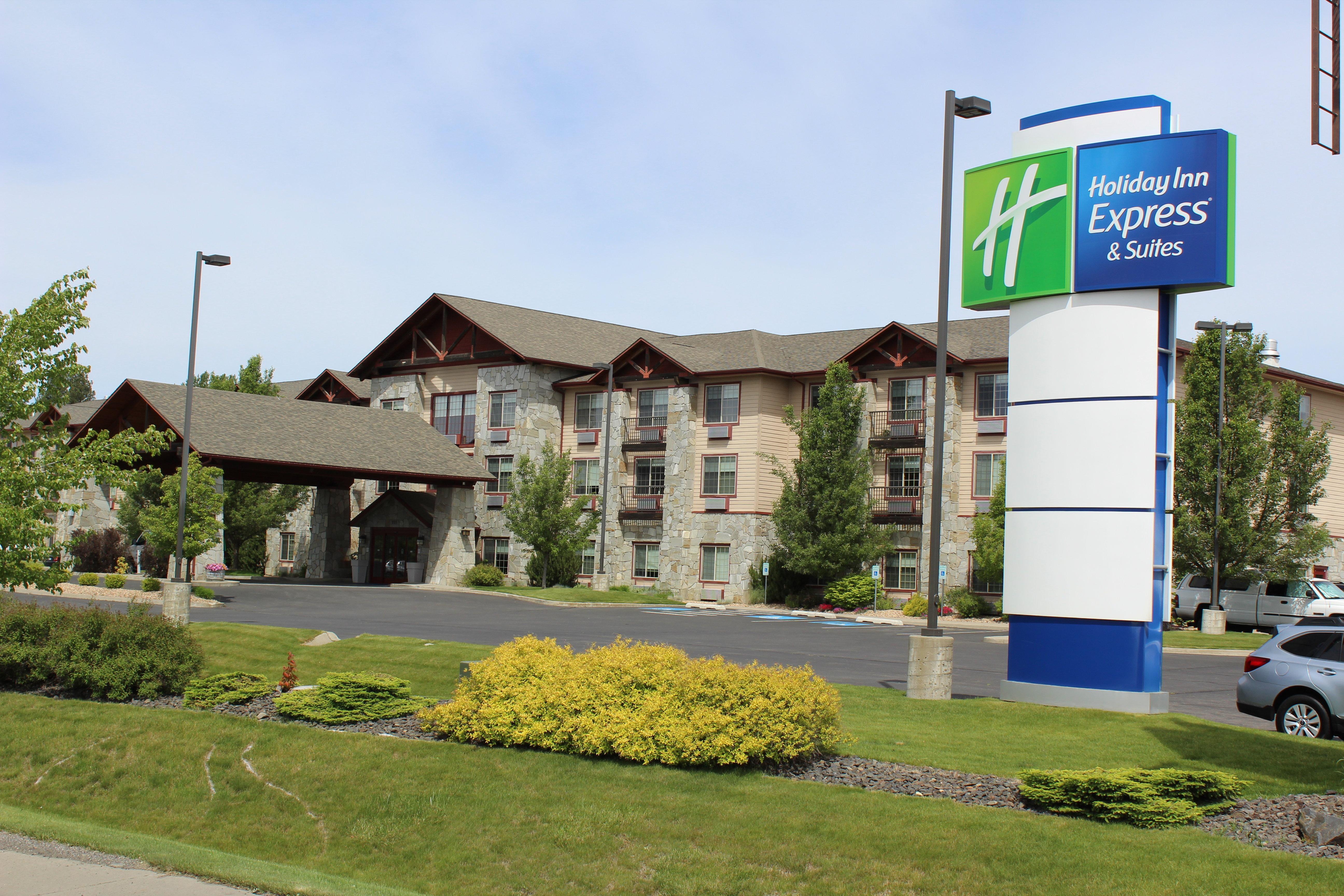 Holiday Inn Express & Suites Cheney By Ihg Exterior foto